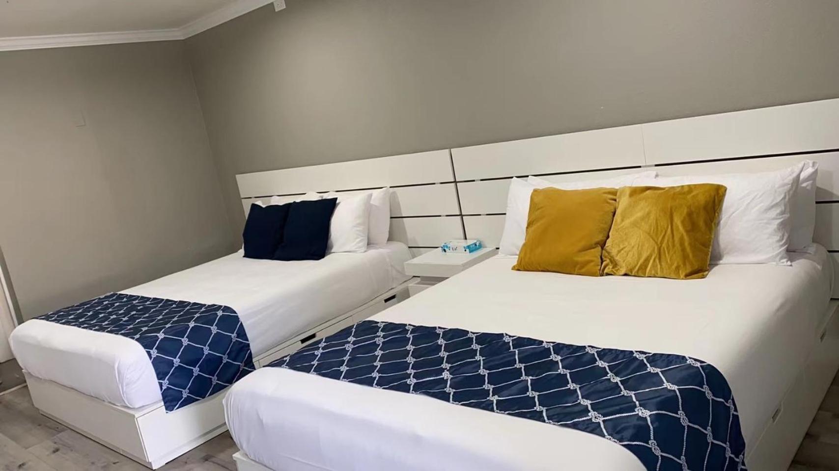 Omeo Suites Alhambra Chambre photo