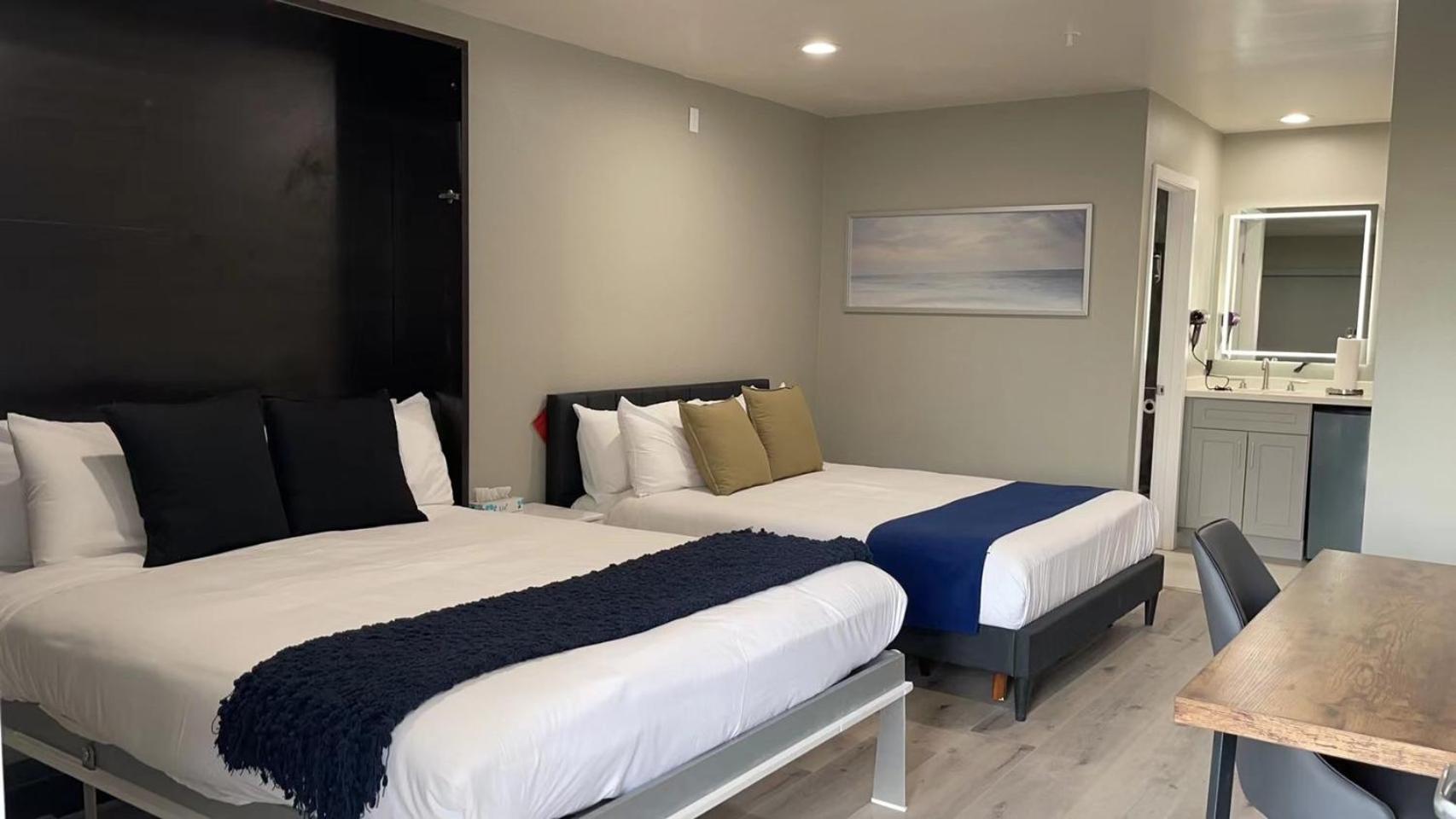 Omeo Suites Alhambra Chambre photo